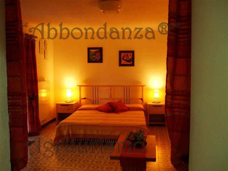 アルベロベッロ Agriturismo Abbondanzaヴィラ エクステリア 写真